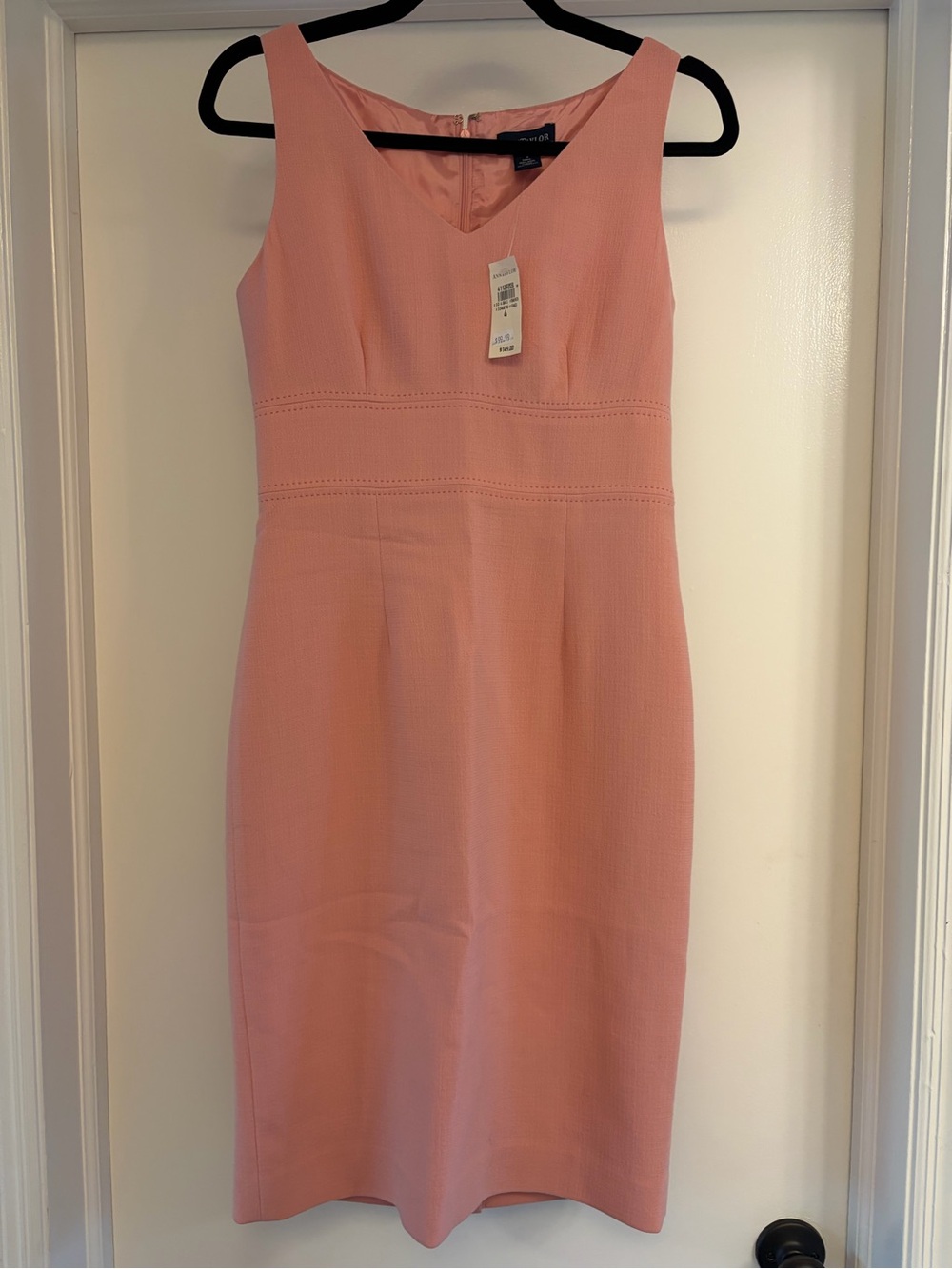 Ann Taylor - V-neck Sheath Sleeveless Dress - dusty pink - size 4